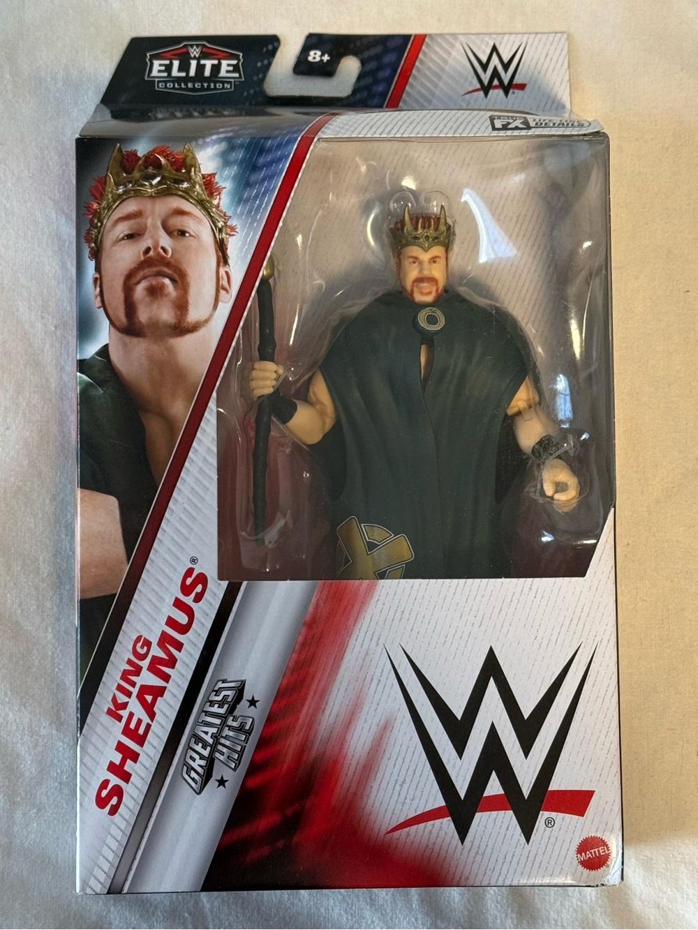 WWE King Sheamus Elite greatest hits - Cloak & Gold Crown